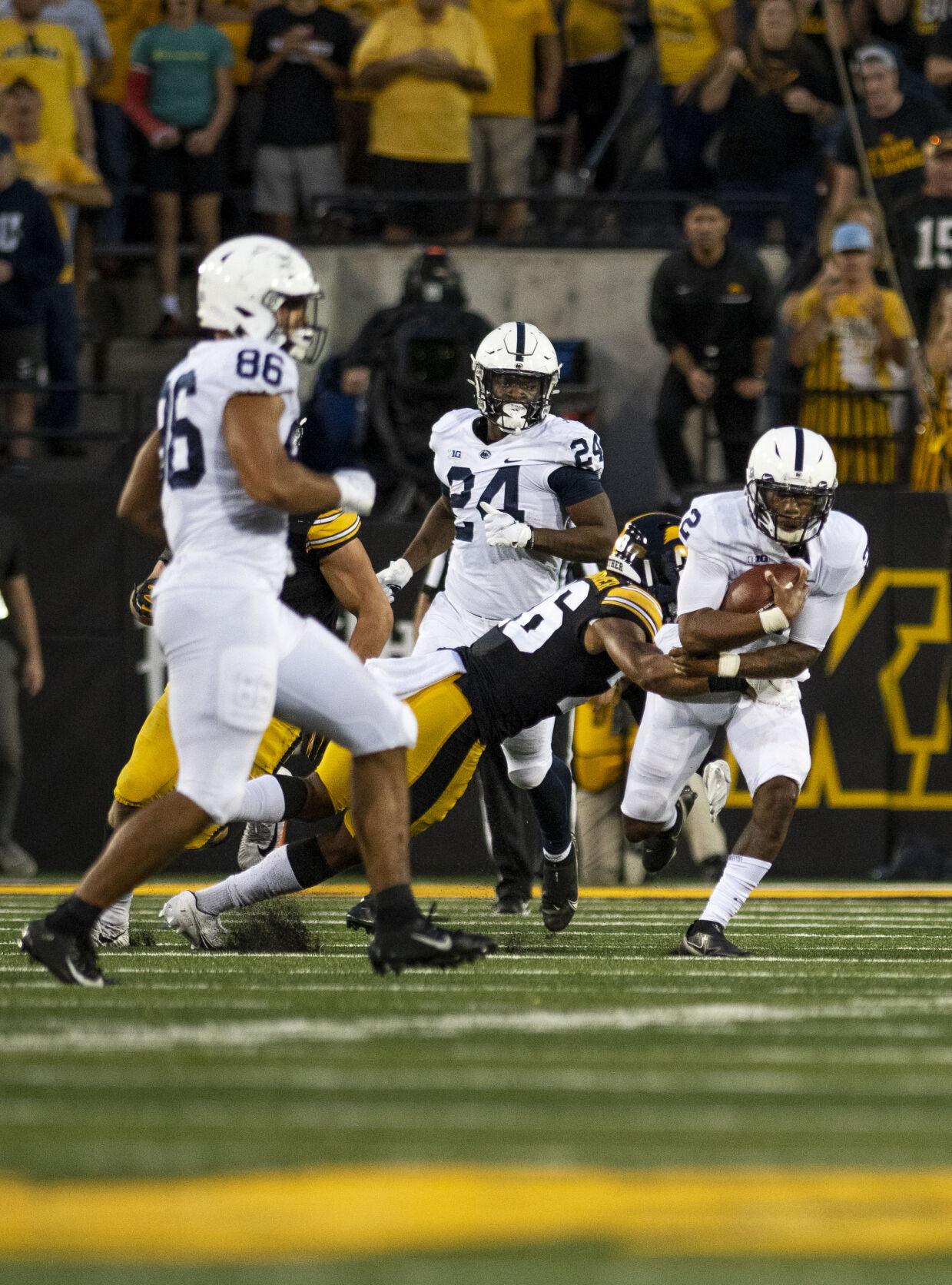 Penn State football vs. Iowa, Roberson (2)